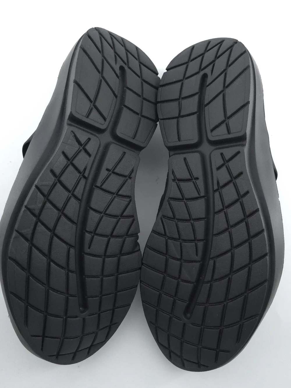 OOFOS Mens Black OOmg Low Mesh Walking Slip-On Shoes Size US 12 EU 45